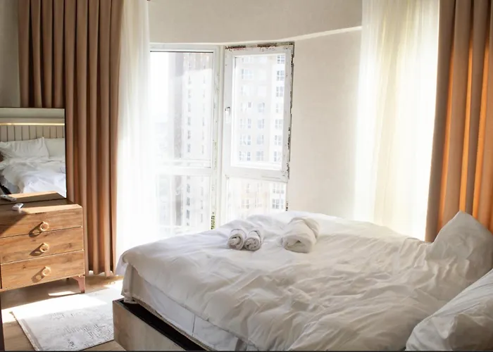 Two Bedroom King Th30