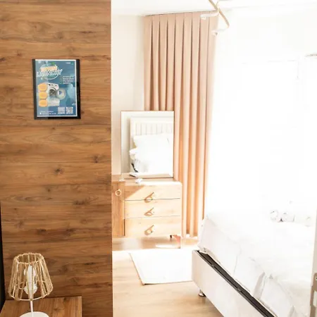 Two Bedroom King Th30