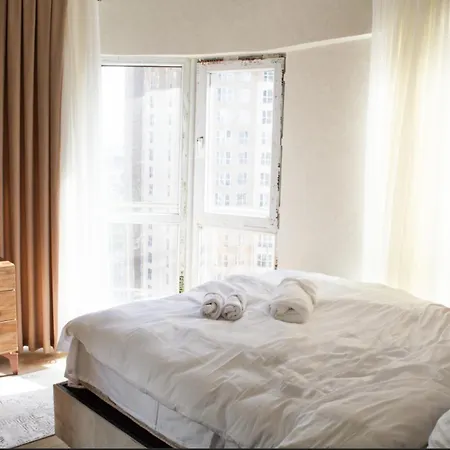 Two Bedroom King Th30